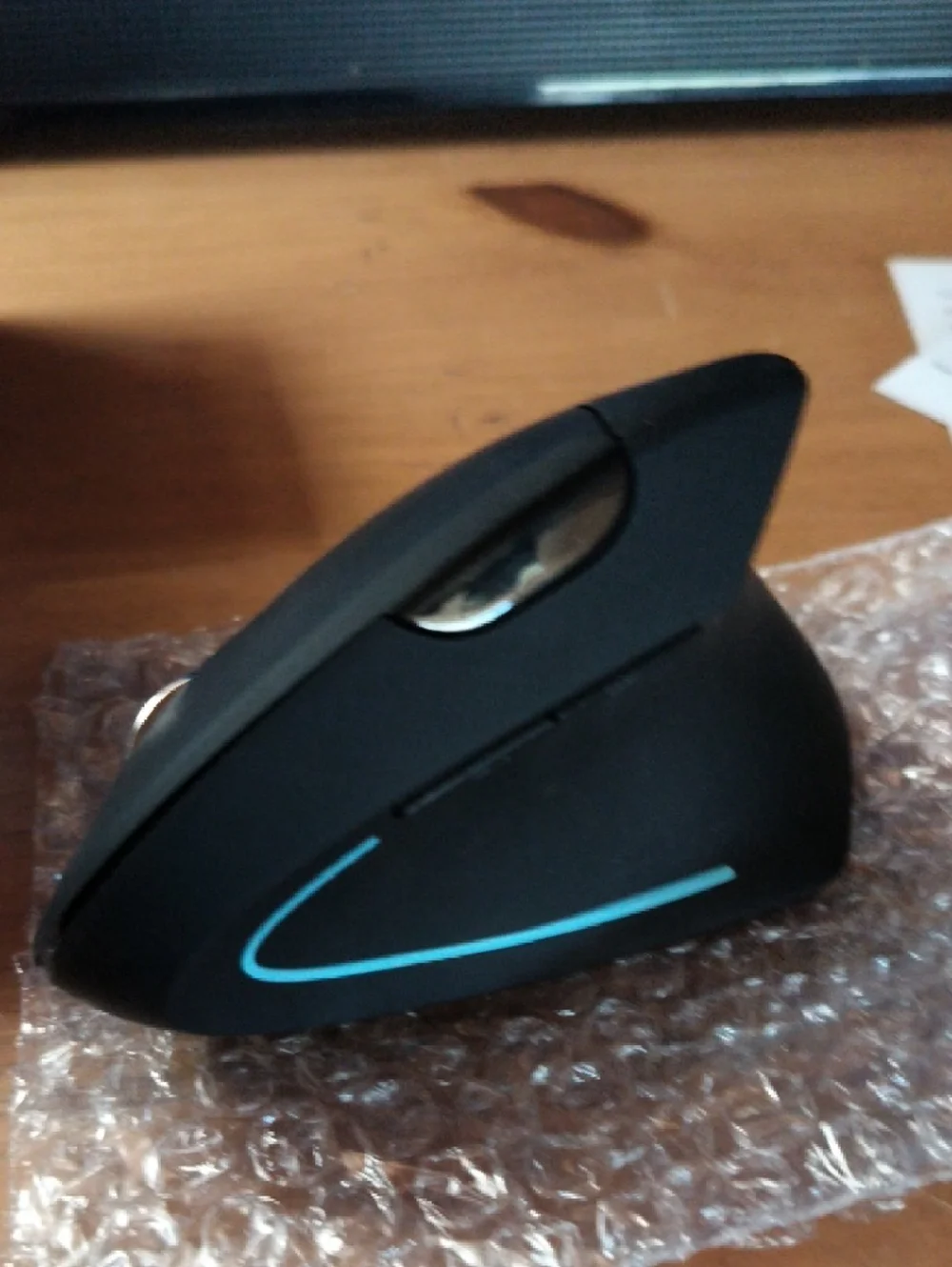 Wireless Ergonomic Vertical Mouse - Black